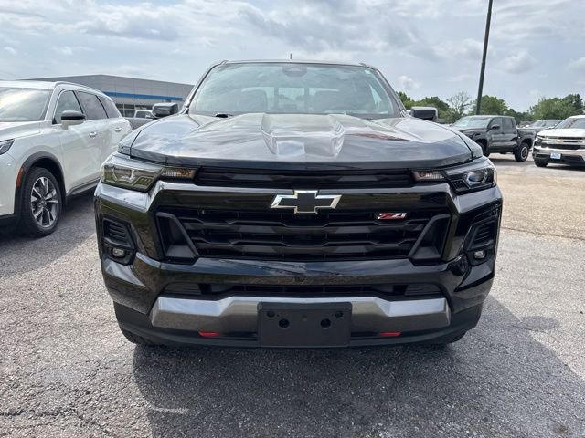Used 2023 Chevrolet Colorado Z71 w/ Z71 Convenience Package 2 AWD/4WD image 5