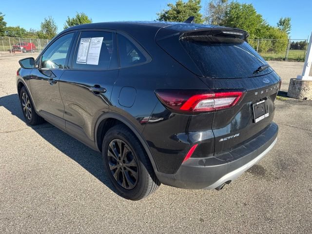 Certified 2025 Ford Escape Active FWD image 5