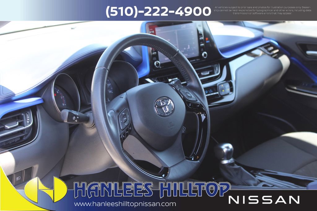 Used 2020 Toyota C-HR XLE FWD image 11