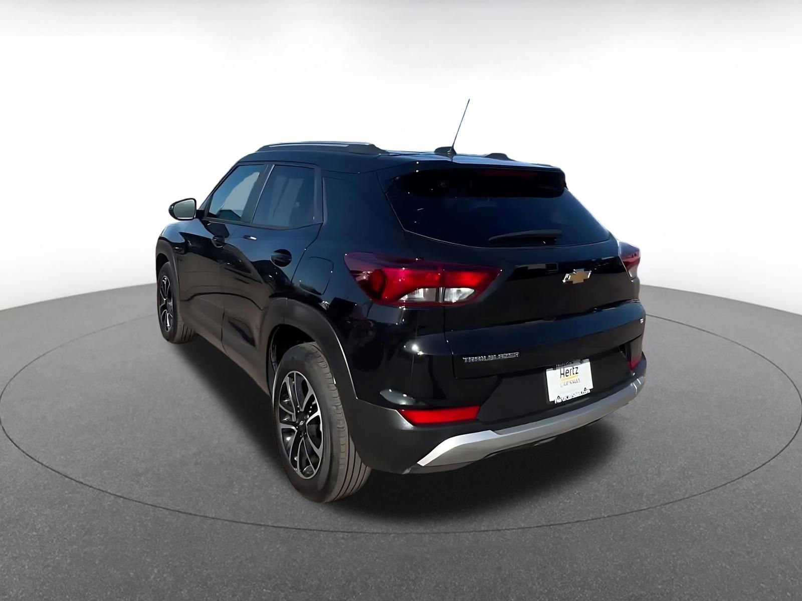 Used 2025 Chevrolet TrailBlazer LT image 11