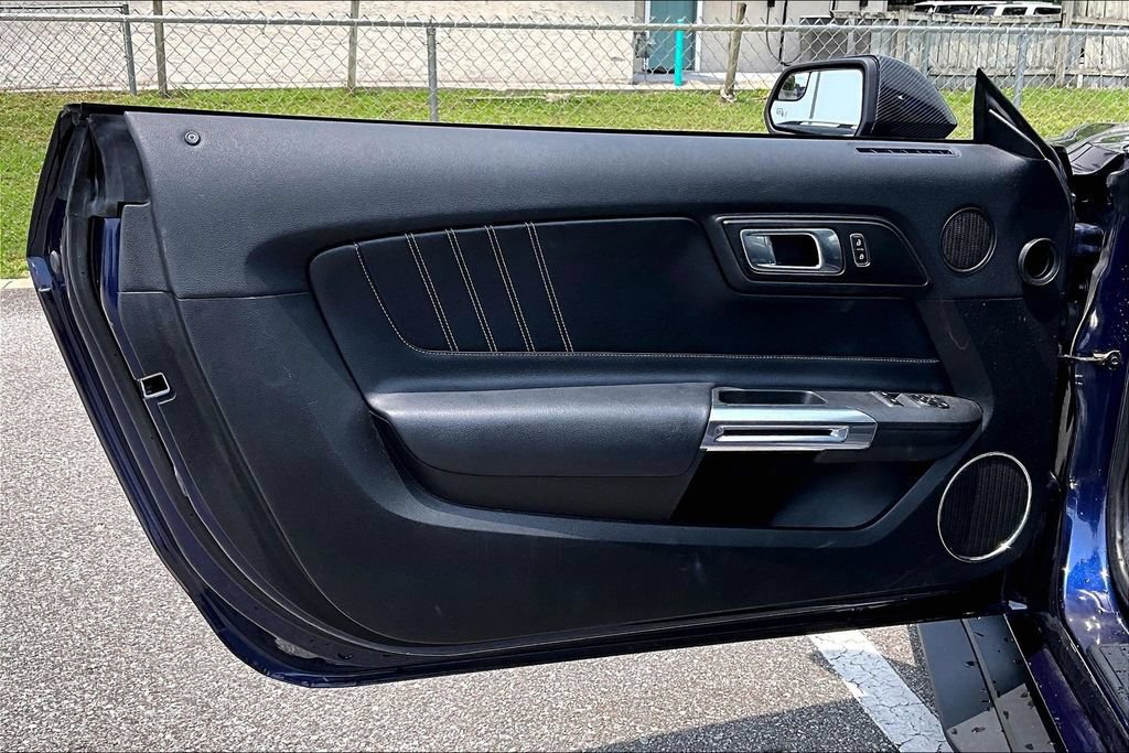 Used 2020 Ford Mustang GT Premium w/ Black Accent Package RWD image 17