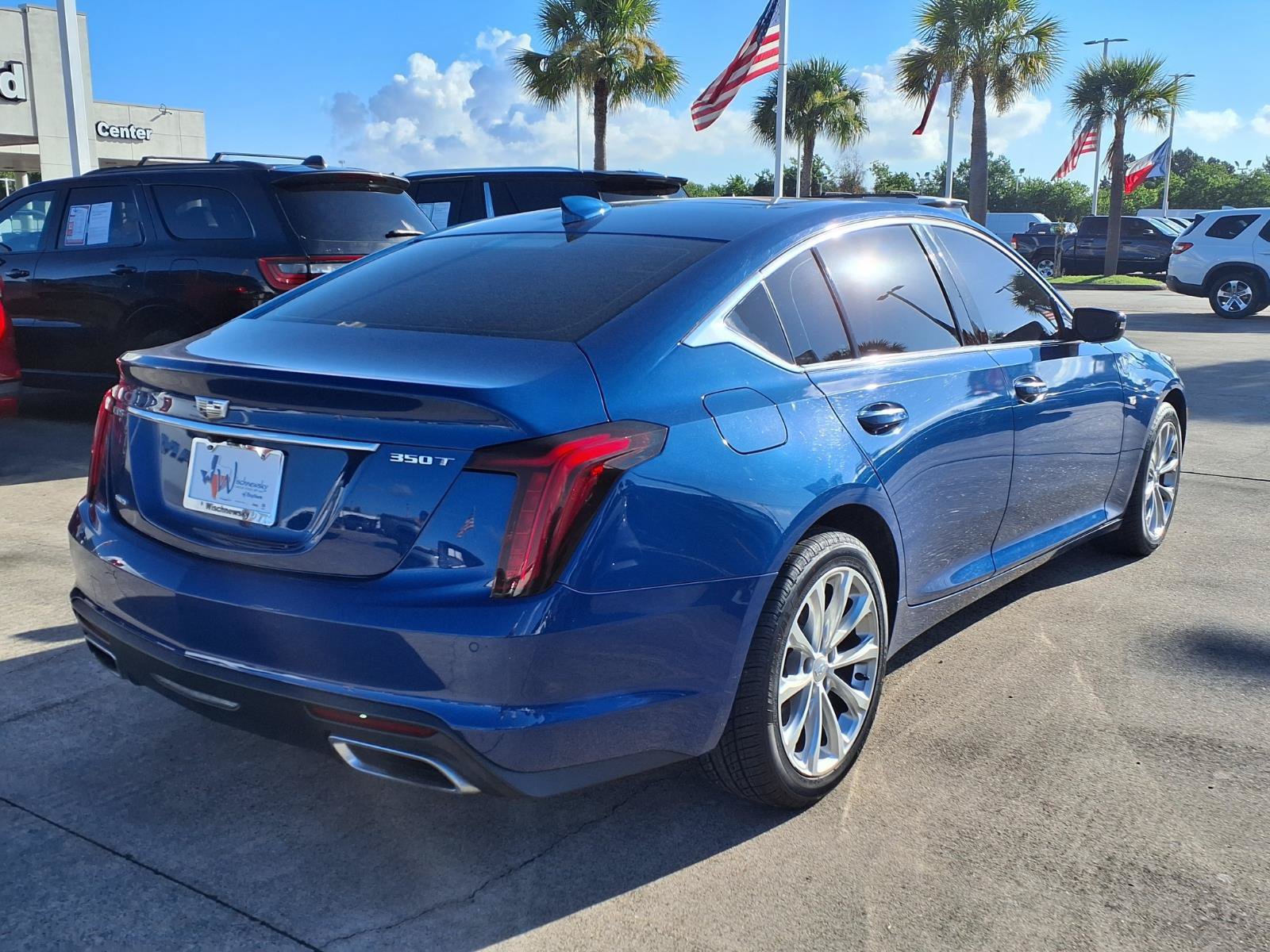 Used 2021 Cadillac CT5 Premium Luxury w/ Climate Package AWD/4WD image 5