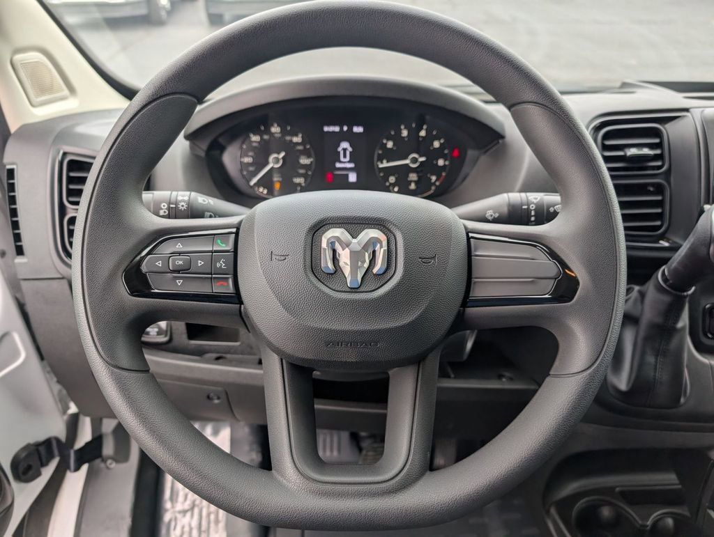 Used 2024 RAM ProMaster 2500 image 21