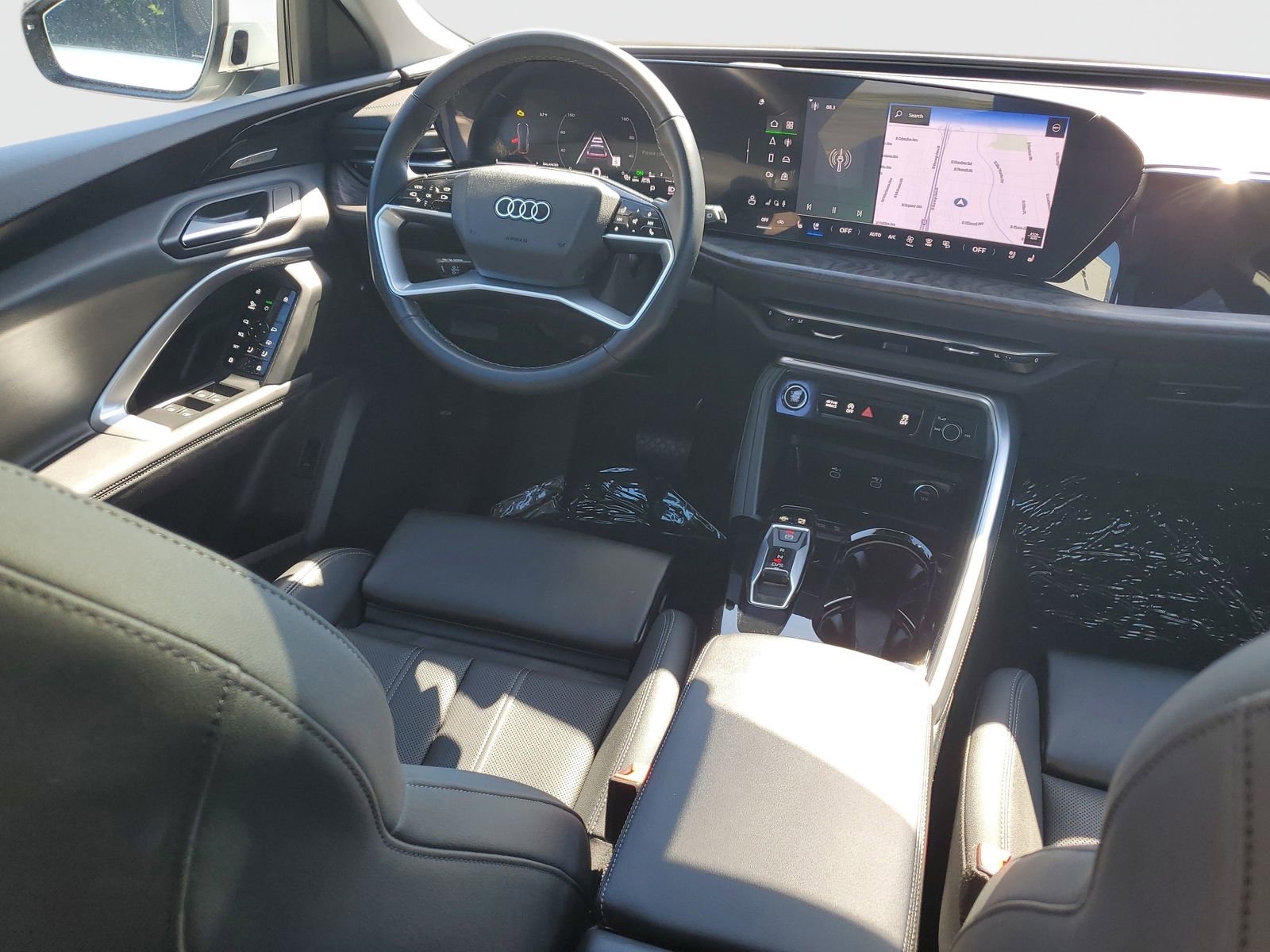 Used 2025 Audi Q5 Premium Plus w/ Premium Plus image 12