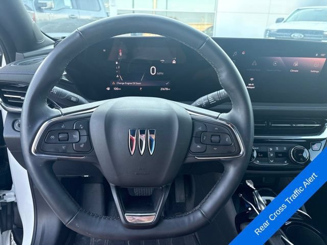 Used 2025 Buick Envista Sport Touring w/ Convenience I Package FWD image 18