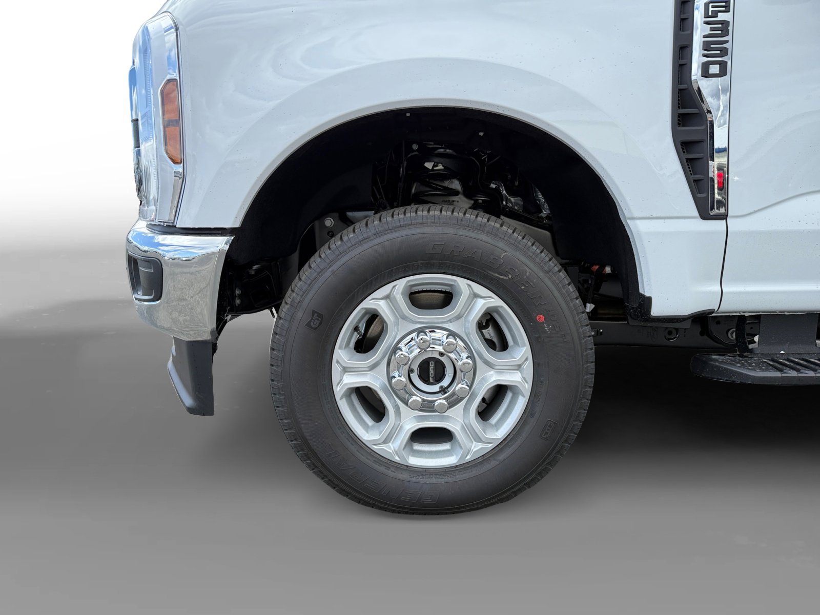 New 2025 Ford F350 XLT image 9