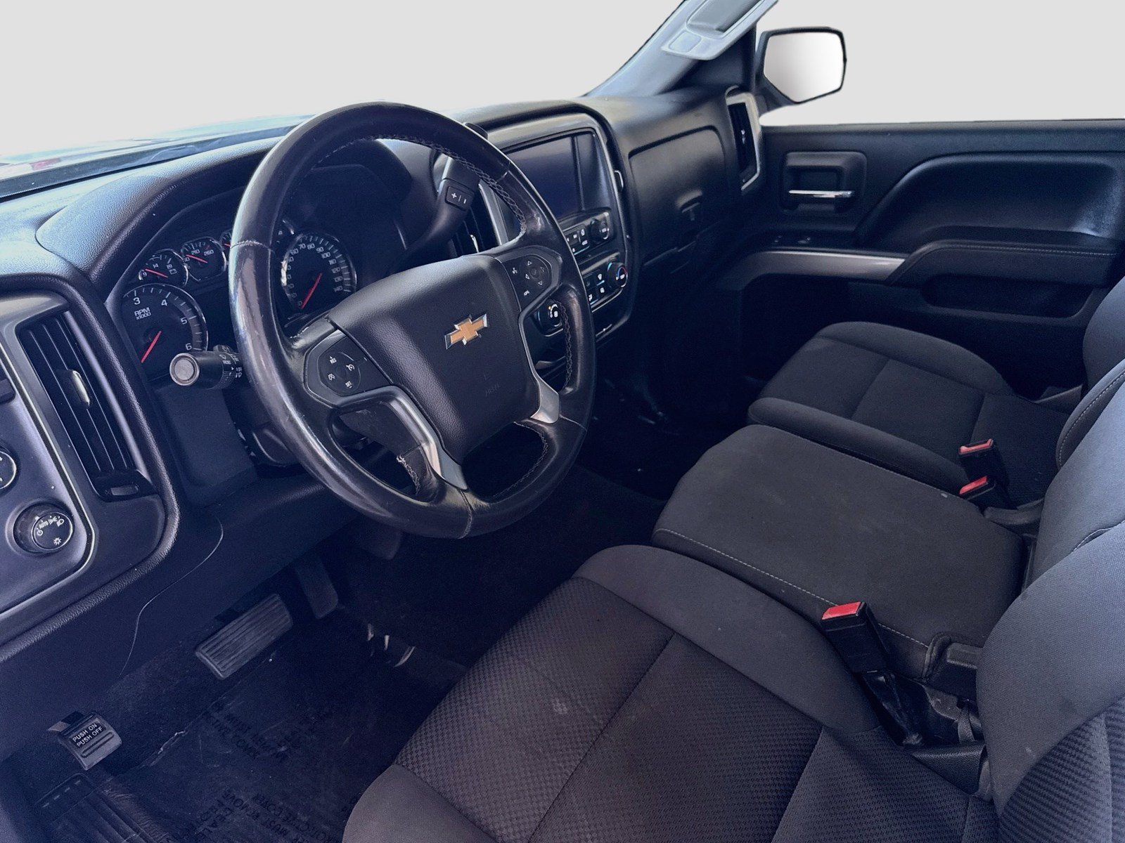 Used 2018 Chevrolet Silverado 1500 LT w/ Trailering Package AWD/4WD image 7