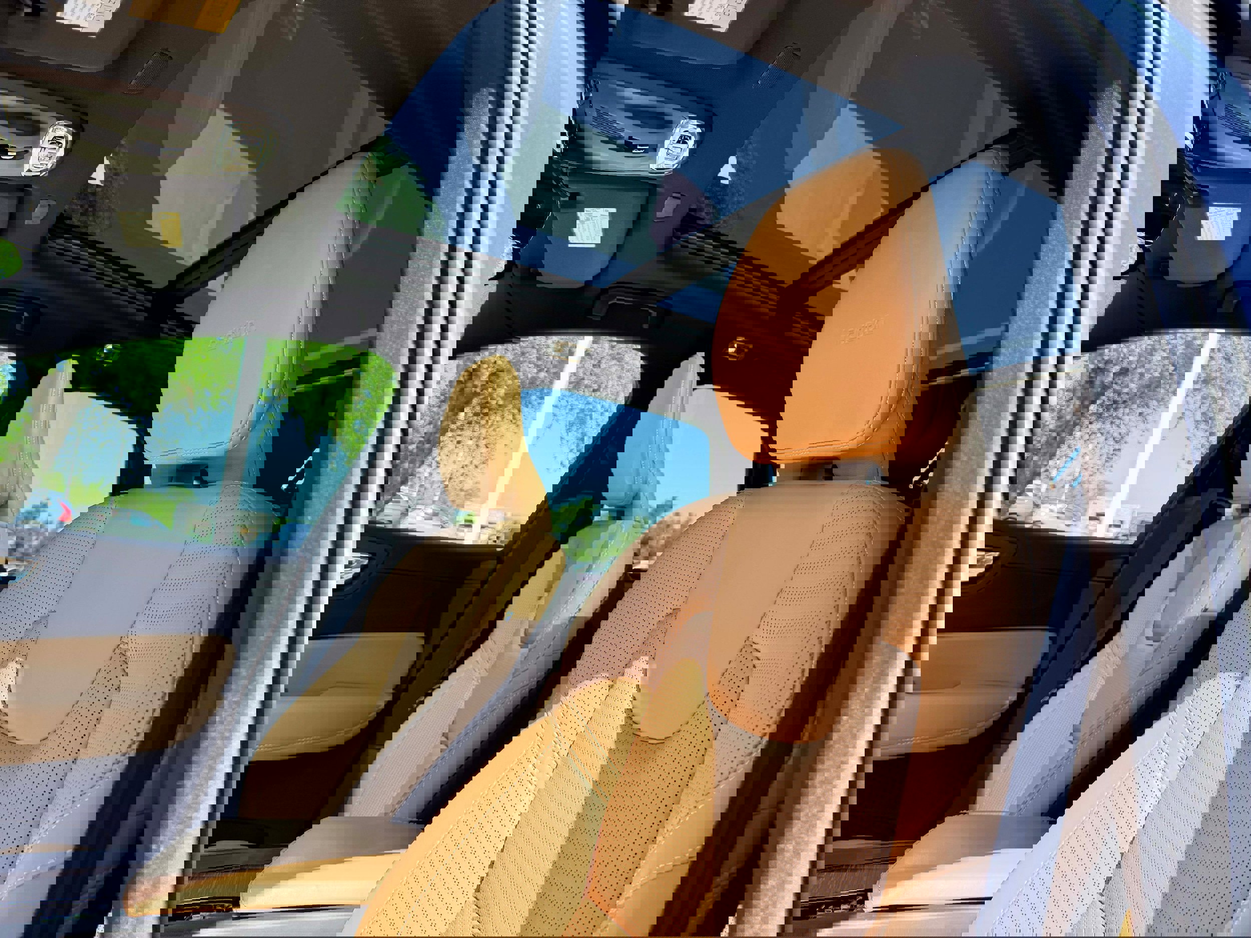 Used 2019 Volvo XC60 T5 Inscription w/ Protection Package Premier AWD/4WD image 12