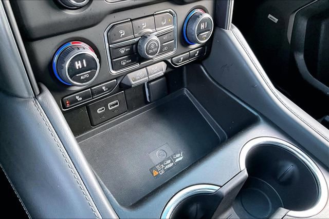 Used 2023 Chevrolet Tahoe LT w/ Luxury Package image 15