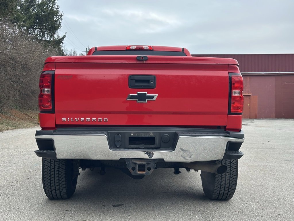 Used 2018 Chevrolet Silverado 2500 W/T w/ WT Convenience Package image 4