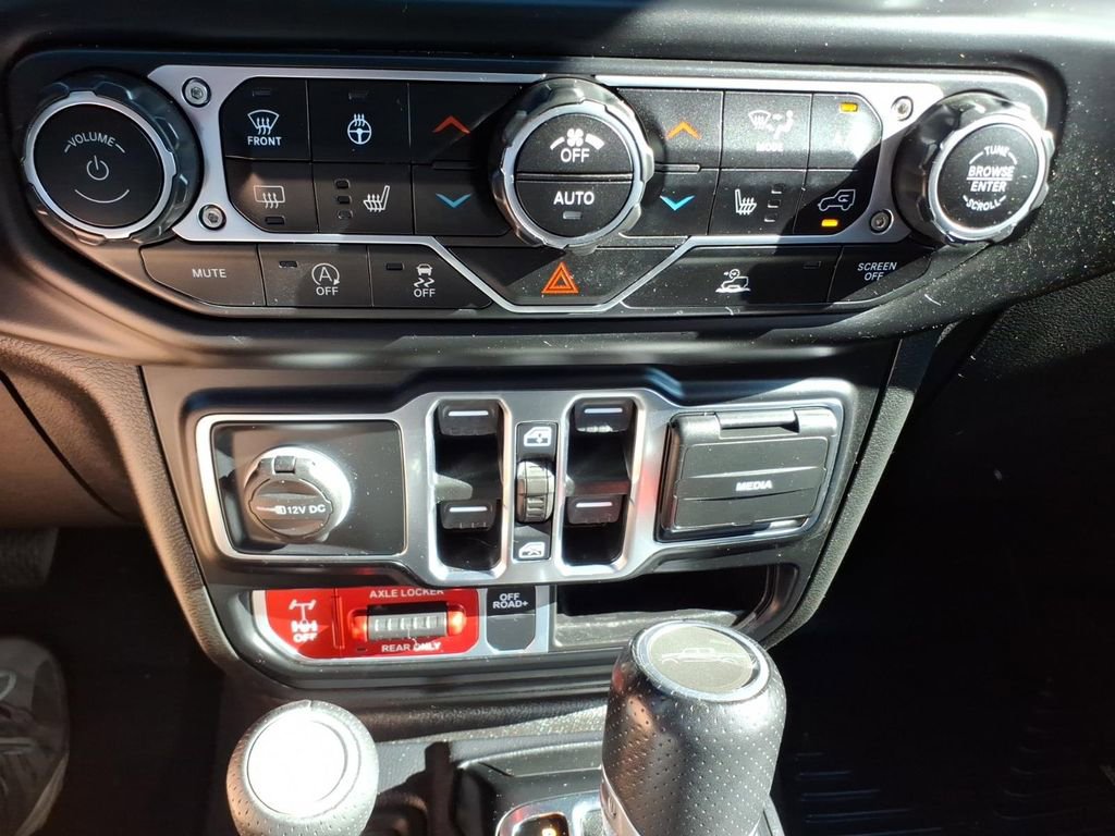 Used 2021 Jeep Gladiator Mojave image 23