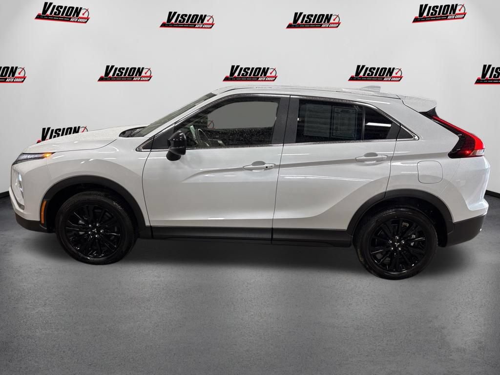 Used 2024 Mitsubishi Eclipse Cross LE AWD/4WD image 8