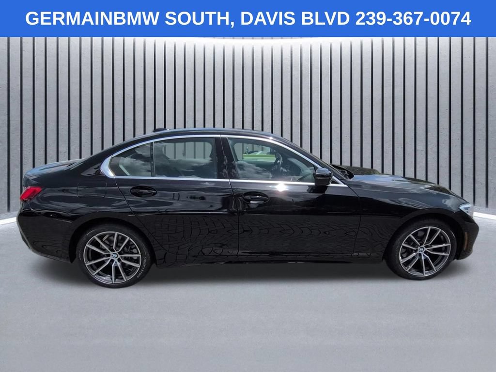 Used 2020 BMW 330i xDrive Sedan w/ Driving Assistance Package AWD/4WD image 4