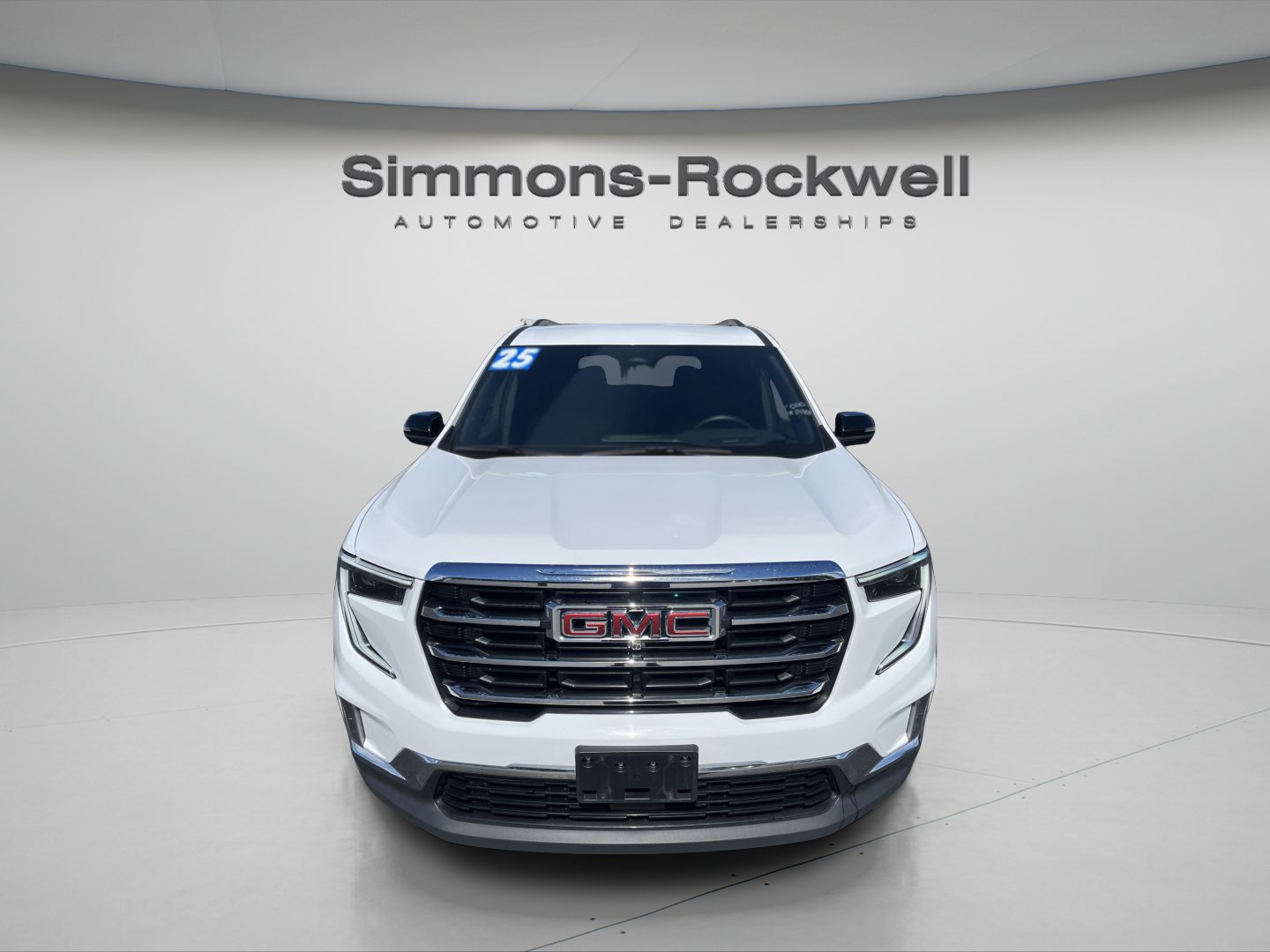Used 2025 GMC Acadia Elevation w/ Elevation Premium Package AWD/4WD image 8
