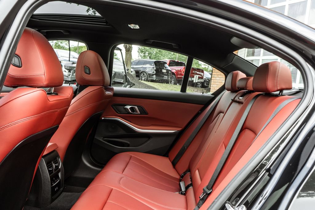 Used 2026 BMW M340i xDrive AWD/4WD image 25