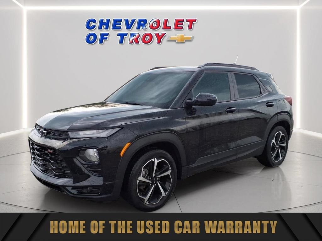 Used 2022 Chevrolet TrailBlazer RS w/ Sun and Liftgate Package FWD image 4
