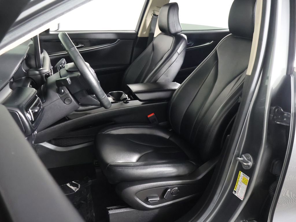 Used 2023 Lincoln Nautilus FWD w/ Premium Package image 29