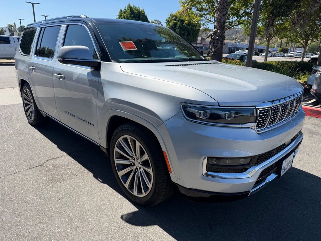 Certified 2022 Jeep Grand Wagoneer Series II w/ Convenience Group III AWD/4WD image 2