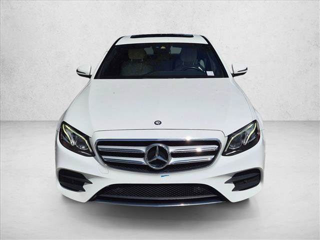 Used 2017 Mercedes-Benz E 300 image 2