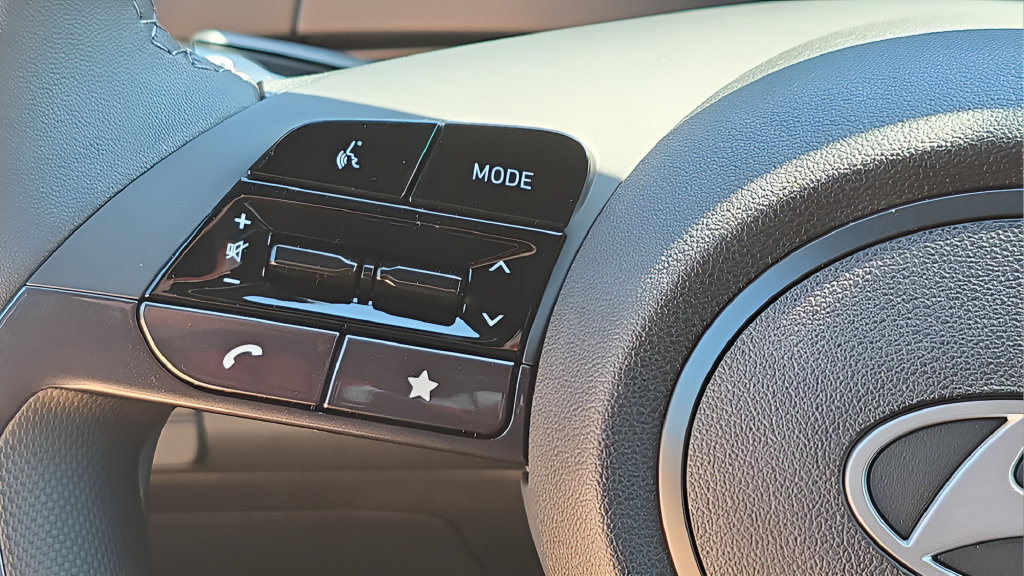 New 2026 Hyundai Elantra SEL Sport Premium FWD image 24