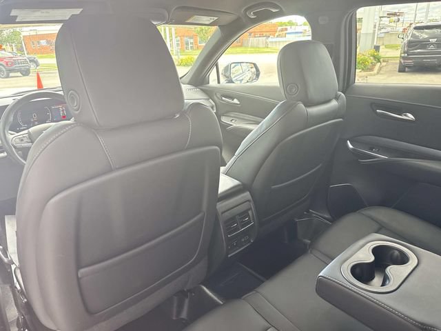 Certified 2025 Cadillac XT4 Premium Luxury AWD/4WD image 57
