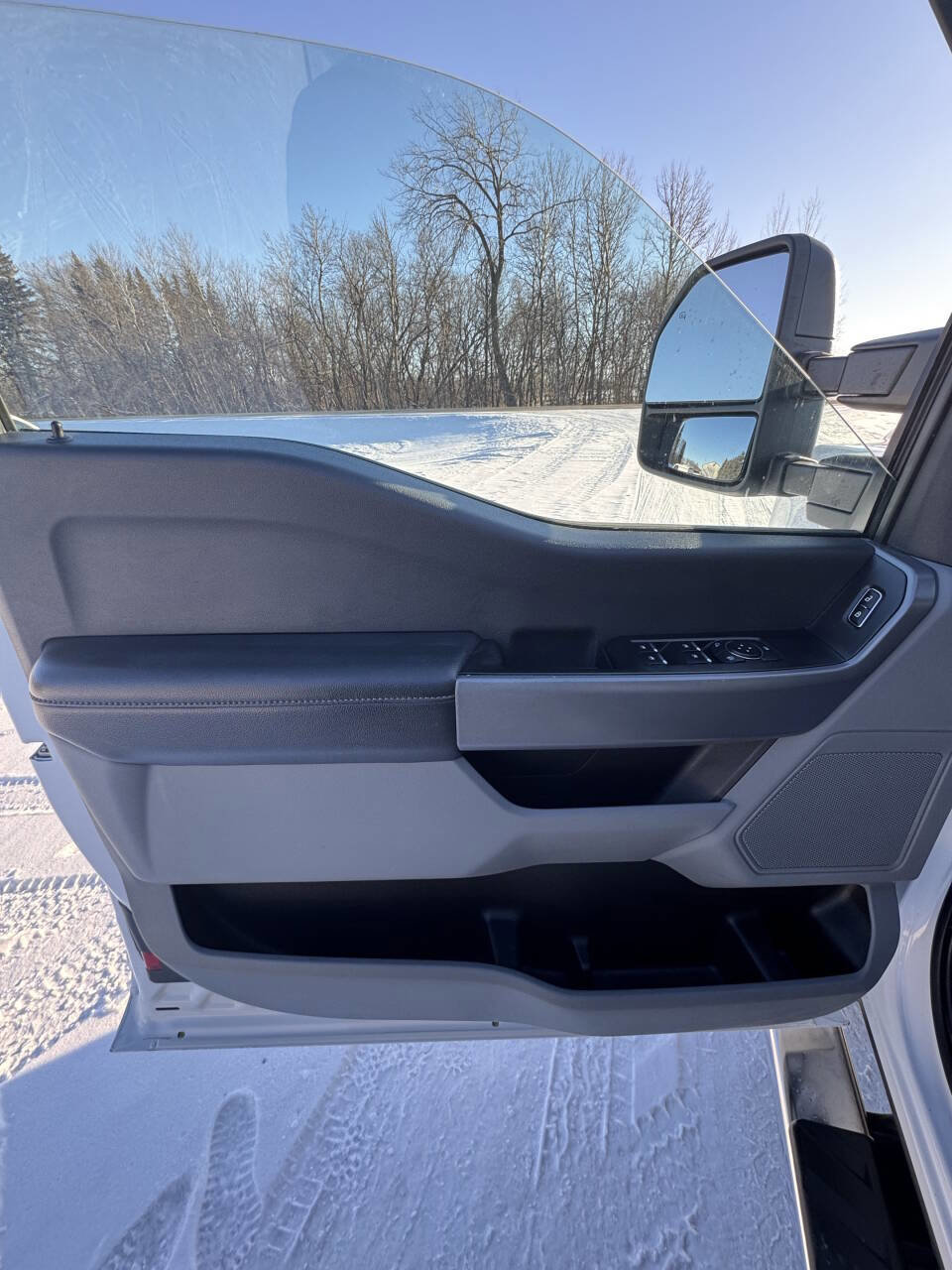 Used 2023 Ford F250 XLT w/ FX4 Off-Road Package image 46