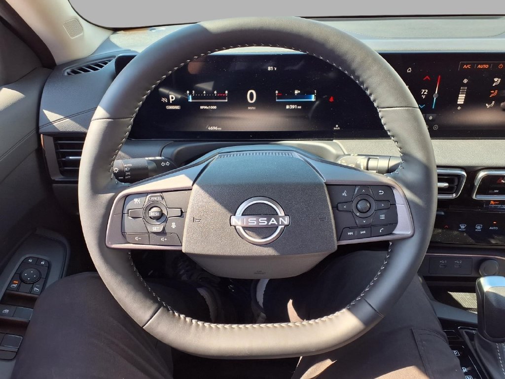 Used 2026 Nissan Sentra SV w/ SV Convenience Package FWD image 16