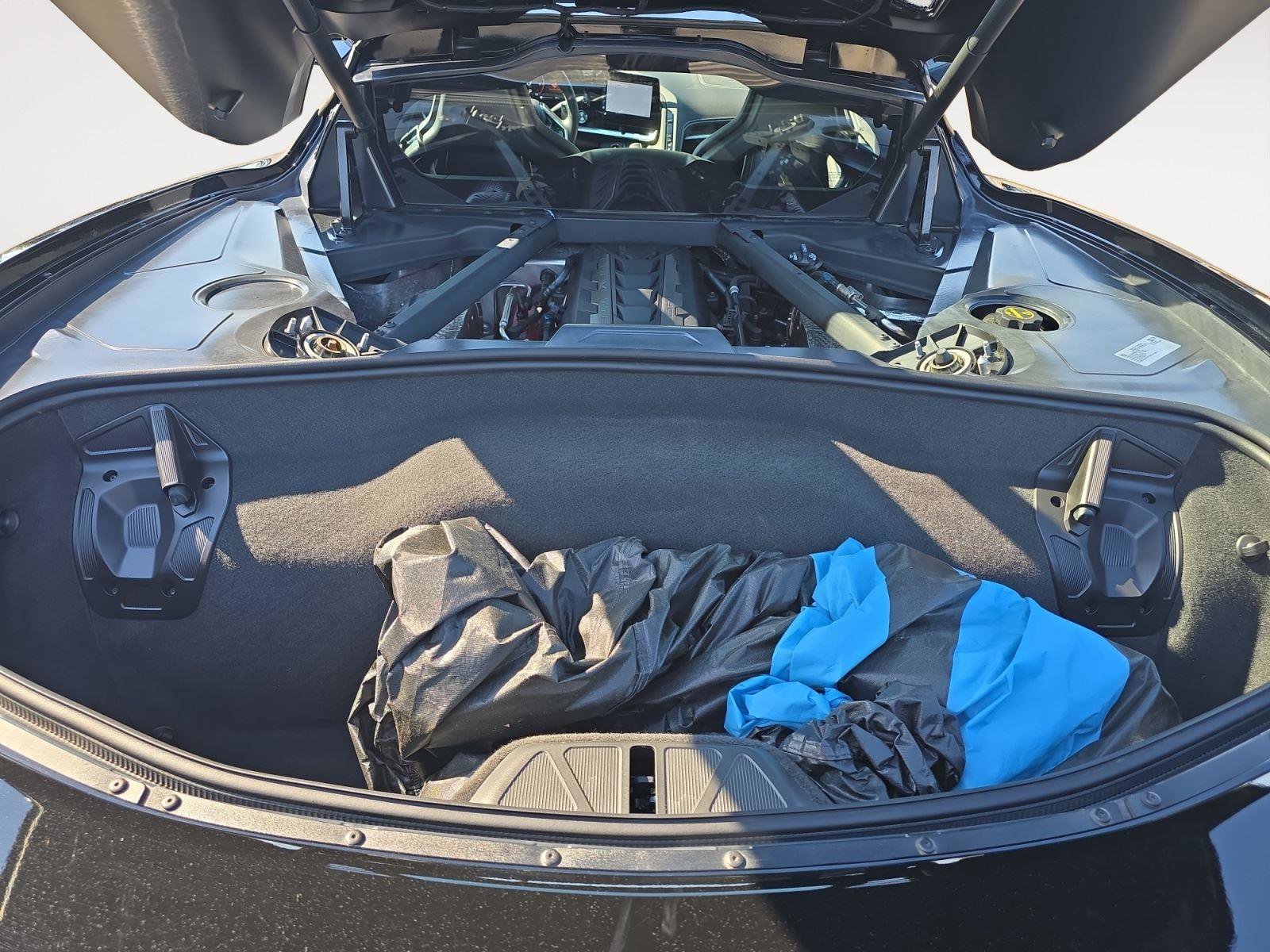 Used 2024 Chevrolet Corvette Stingray Coupe w/ Z51 Performance Package image 14