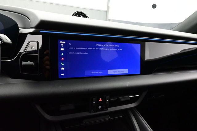 Used 2025 Porsche Macan Electric RWD image 10