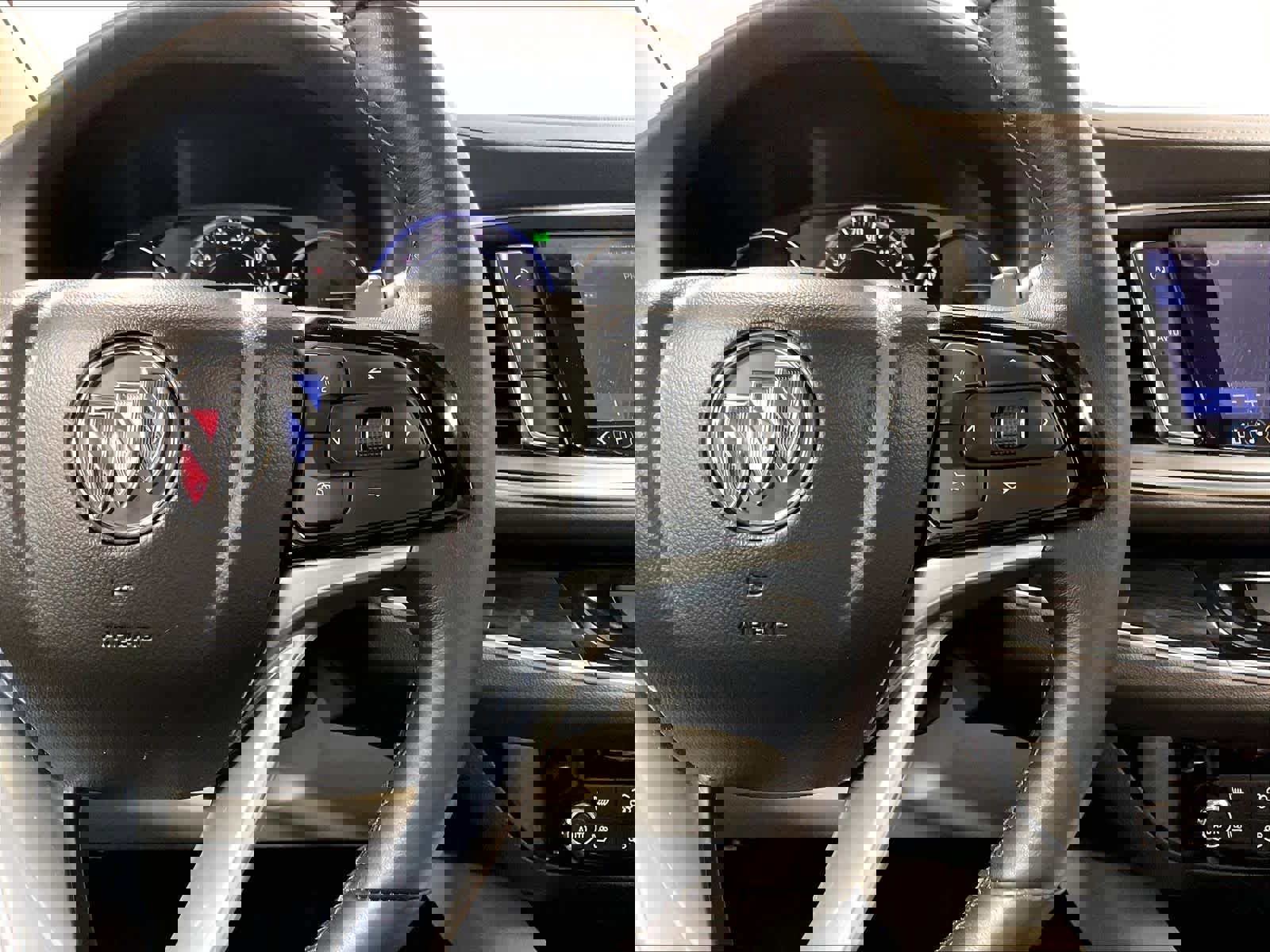 Used 2023 Buick Enclave Premium w/ Experience Buick Package image 24