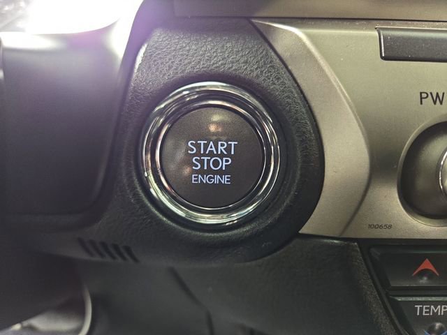 Used 2017 Lexus ES 350 w/ Luxury Package image 25