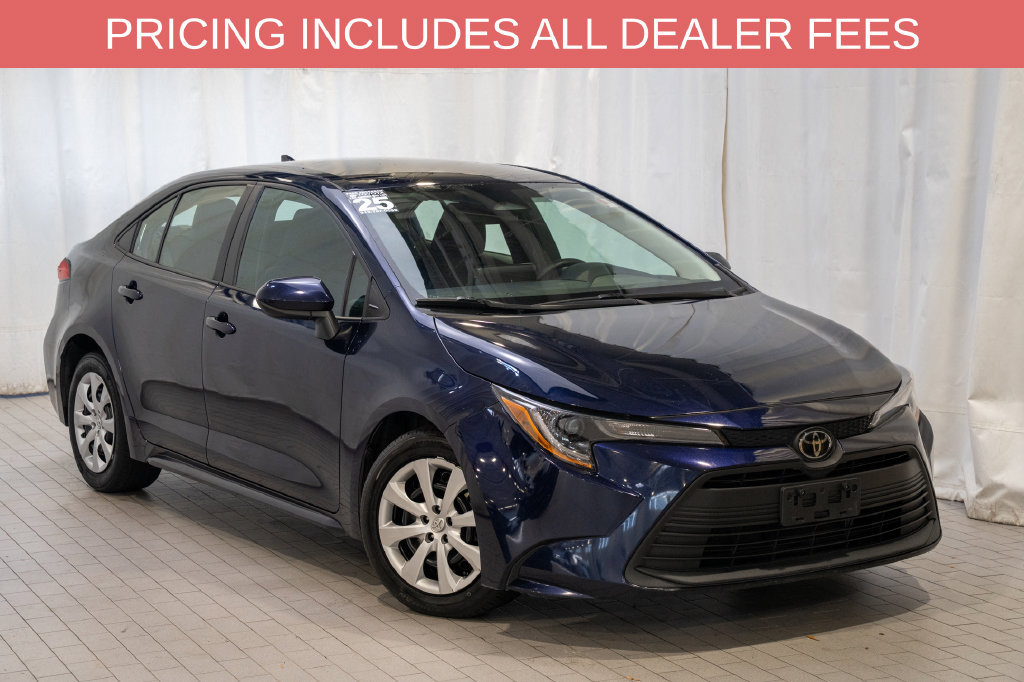 Used 2025 Toyota Corolla LE FWD image 1