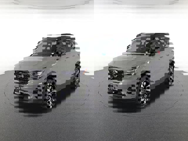 Certified 2023 Volvo XC40 B5 Plus w/ Driver Assist Package image 1