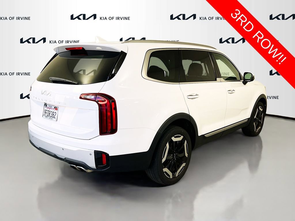 Used 2023 Kia Telluride S w/ S Sunroof Package image 8