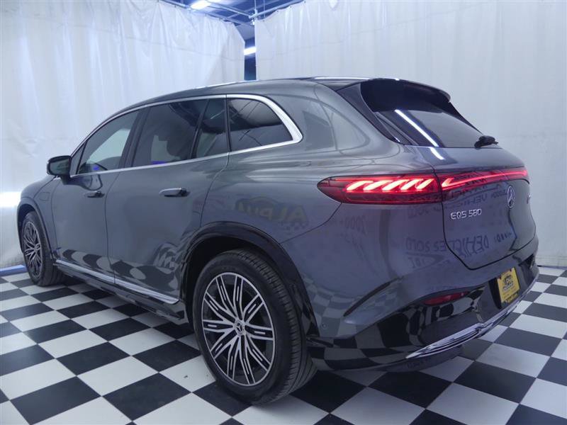 Used 2023 Mercedes-Benz EQS 580 4MATIC SUV image 6