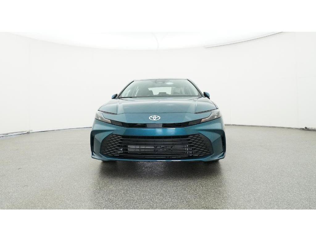 Used 2025 Toyota Camry LE FWD image 37