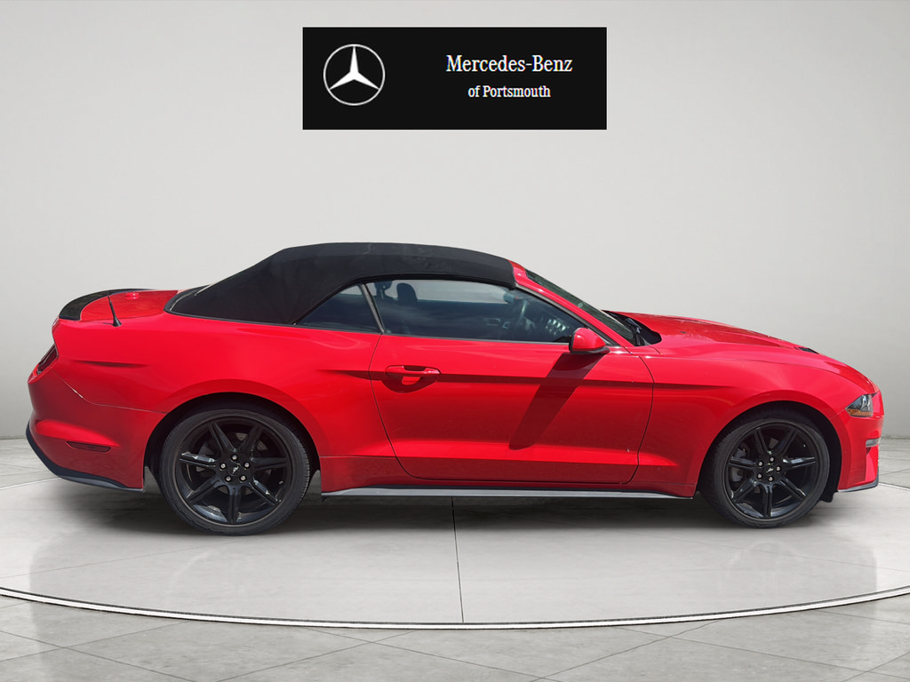 Used 2019 Ford Mustang Convertible w/ Black Accent Package RWD image 6