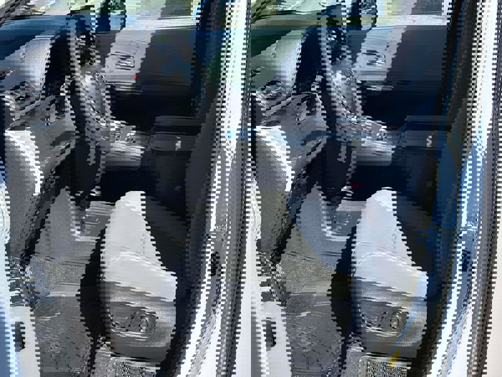 New 2026 Toyota Sienna XLE AWD/4WD image 6