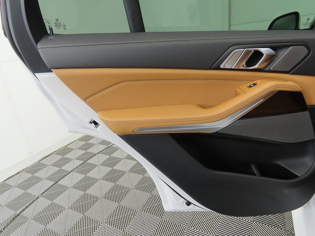 New 2026 BMW X5 xDrive40i w/ M Sport Package image 26