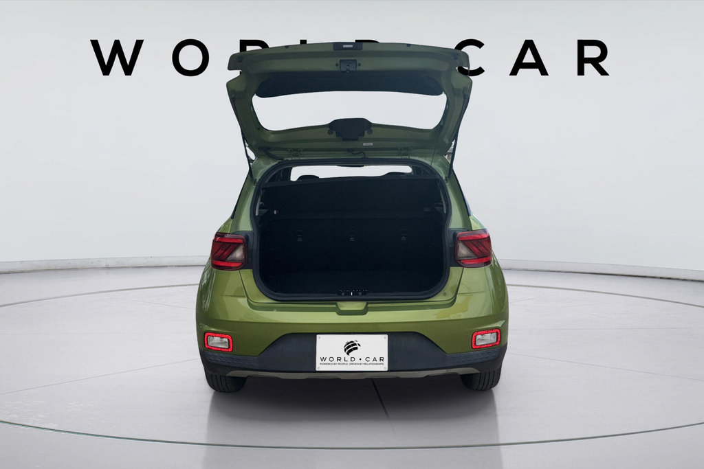 Used 2020 Hyundai Venue SEL FWD image 20