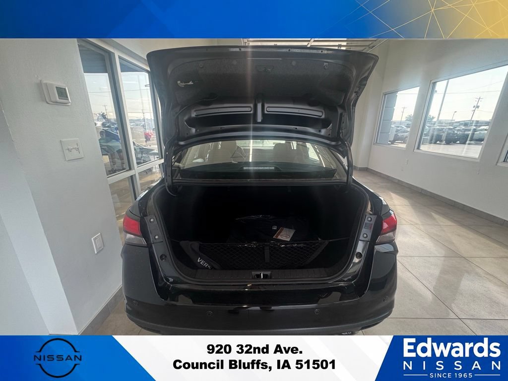 New 2025 Nissan Versa S w/ Trunk Package FWD image 10