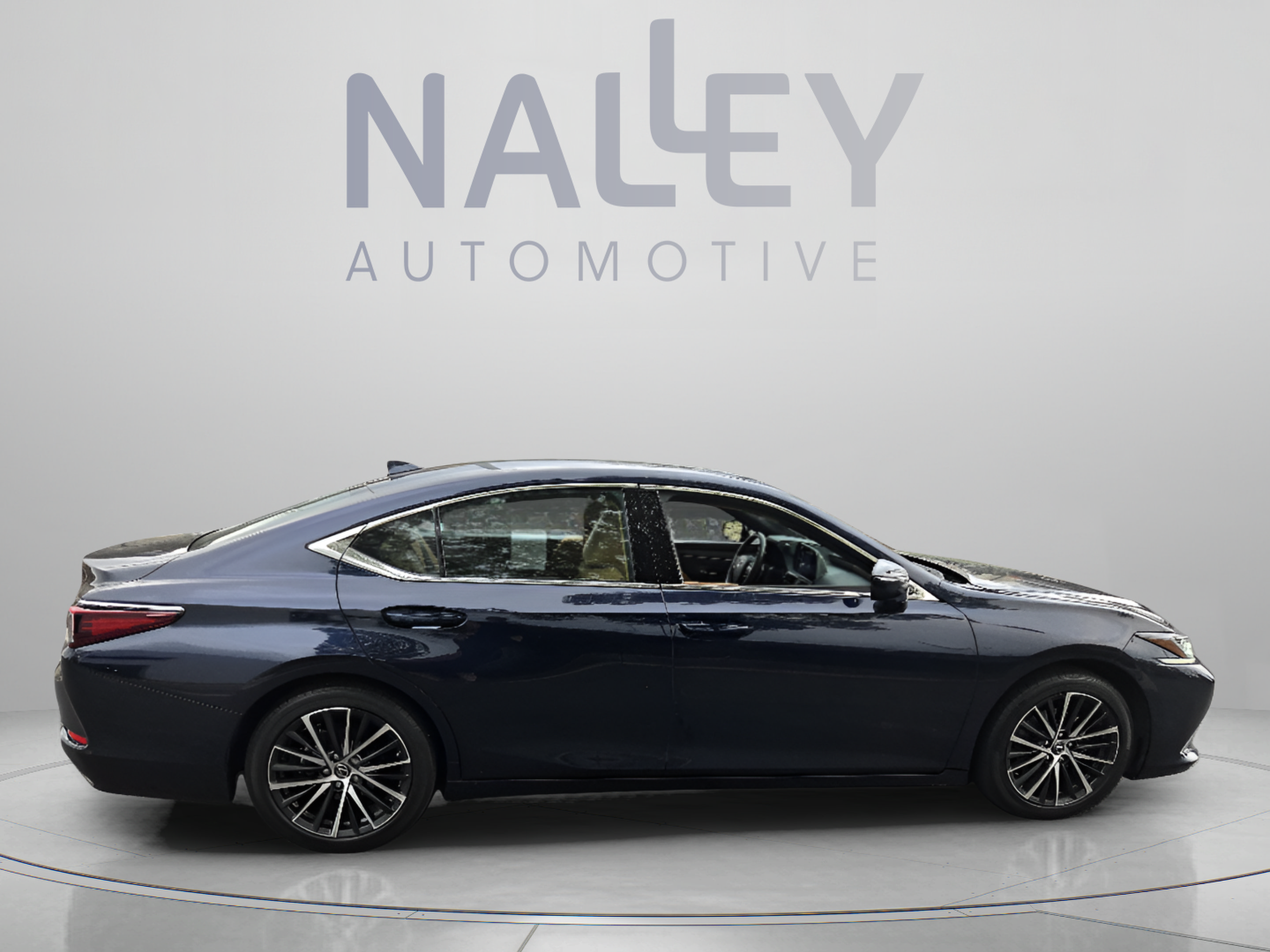 Certified 2024 Lexus ES 350 w/ Premium Package FWD image 6