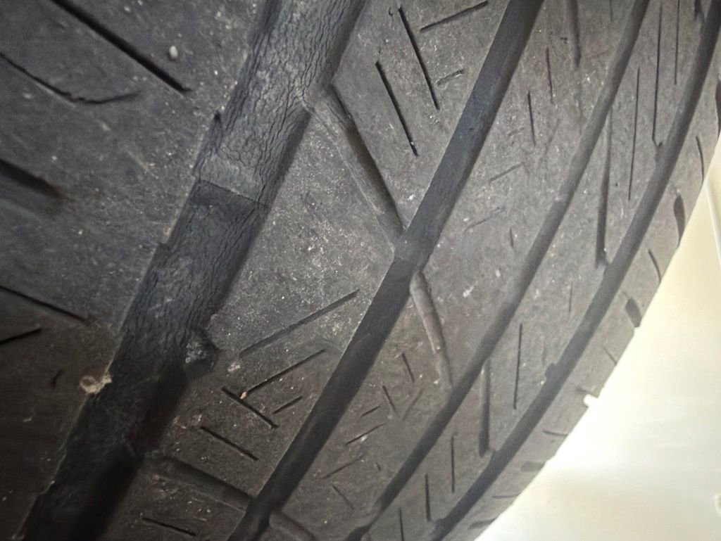 Used 2019 Volkswagen Tiguan SEL Premium R-Line AWD/4WD image 17