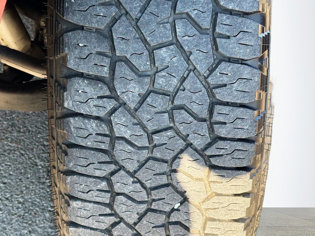 Used 2021 Chevrolet Silverado 1500 LT Trail Boss w/ Bed Protection Package image 42