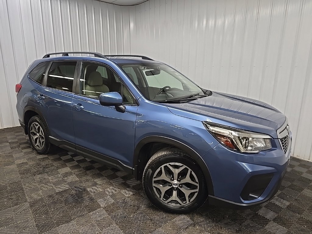 Used 2020 Subaru Forester Premium AWD/4WD image 8