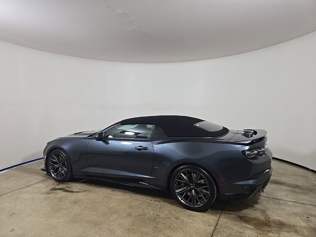 Certified 2023 Chevrolet Camaro ZL1 image 4