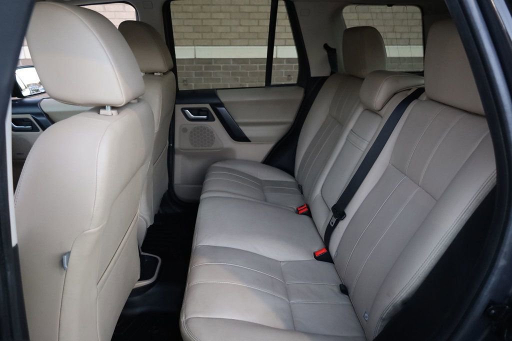 Used 2012 Land Rover LR2 HSE image 20