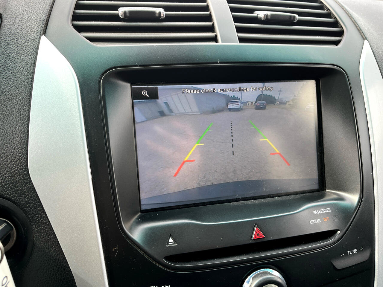 Used 2015 Ford Explorer XLT w/ Equipment Group 202A image 14