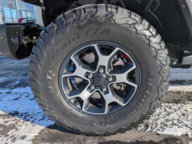 Used 2023 Jeep Wrangler Unlimited Rubicon w/ Steel Bumper Group image 29