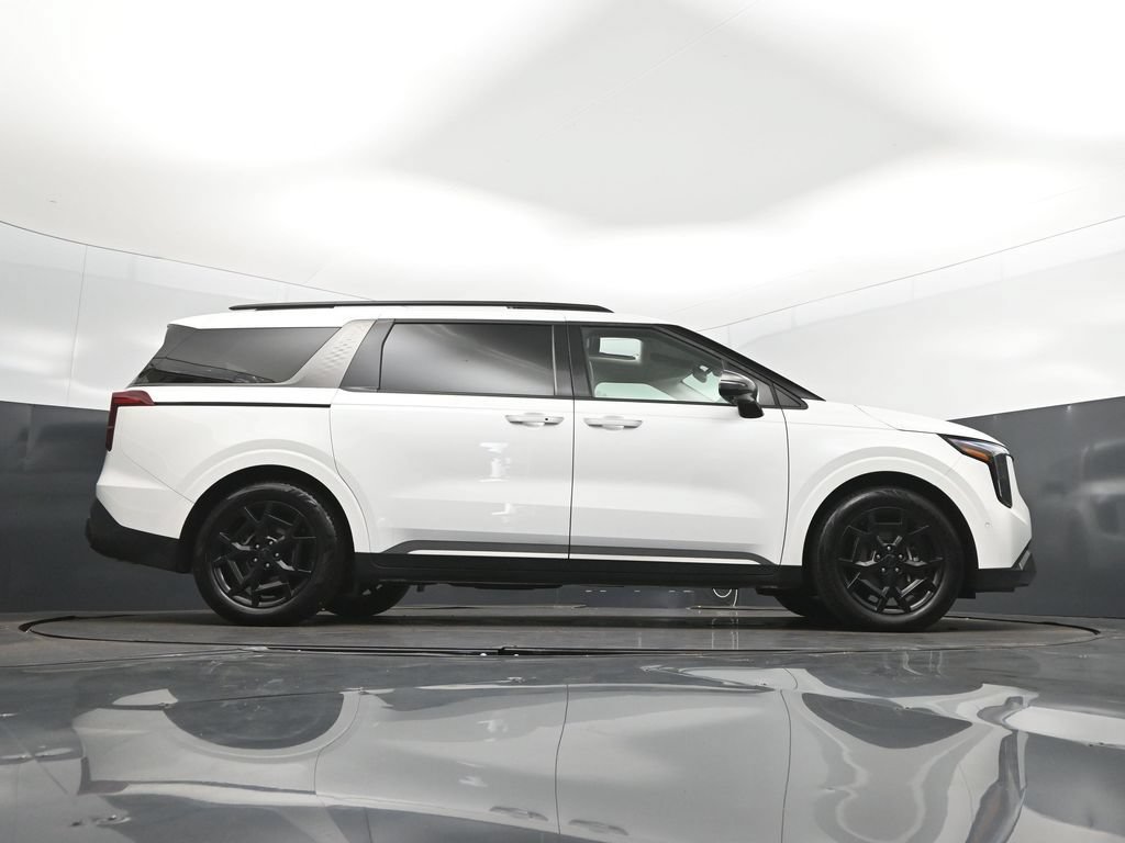 Used 2025 Kia Carnival SX Prestige FWD image 44